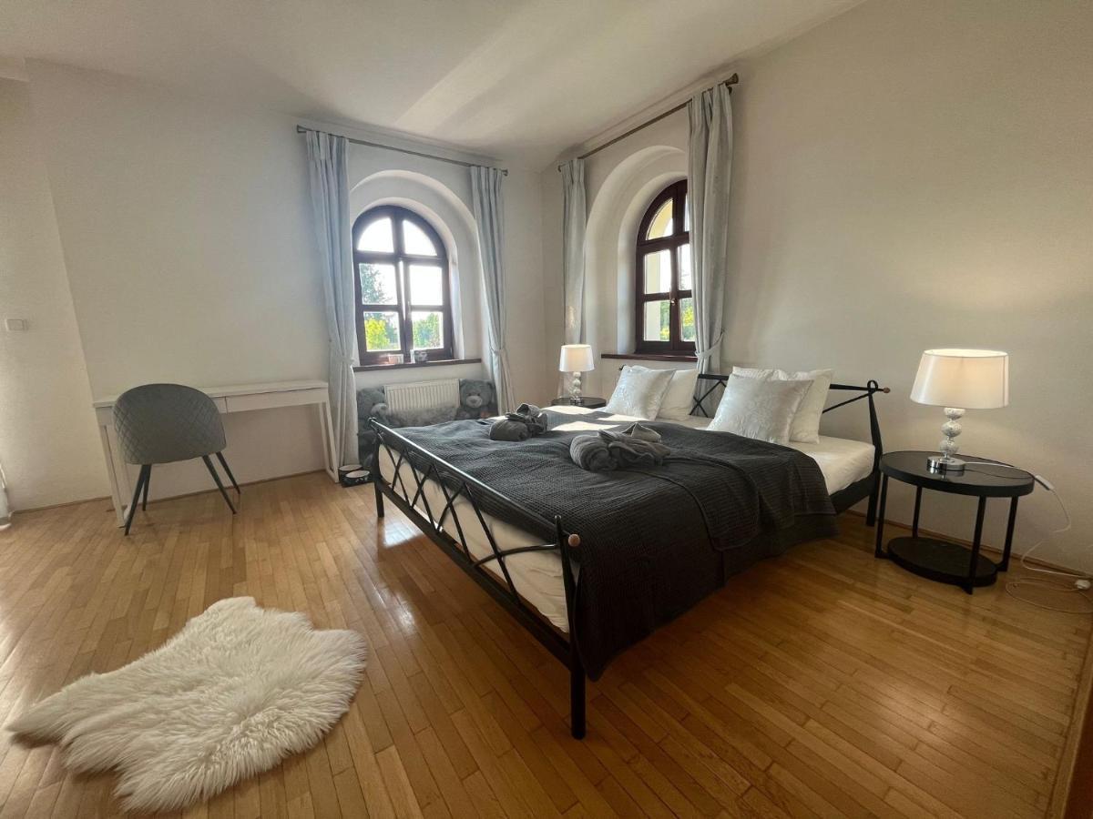 Dogs Resort And Spa Horni Bezdekov 外观 照片